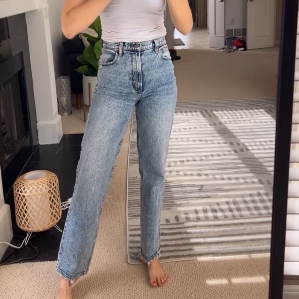Abercrombie acid wash jean